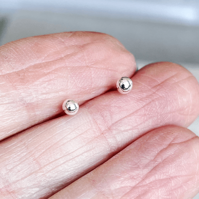 Tiny Dot Studs