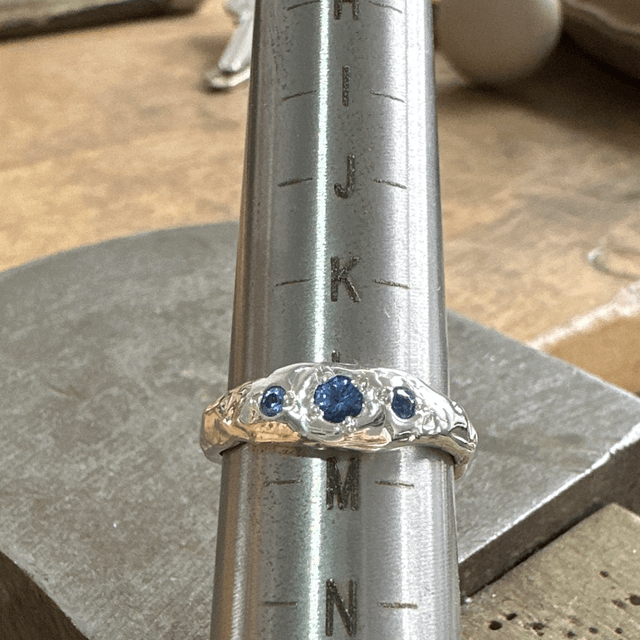 Silver ring with Sri Lankan Sapphires