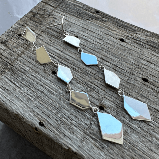 5 Fragments Long Drop Earrings 